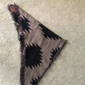 Wilfred Aritzia Wool Triangle Scarf